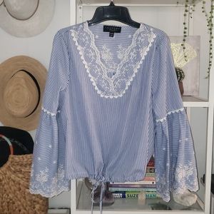 Laundry By Shelli Segal women's pinstripe blouse